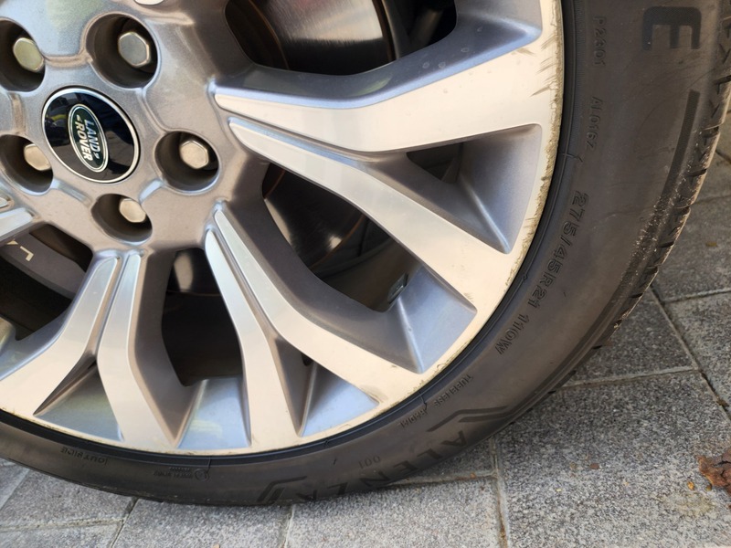 Used 2022 Range Rover HSE for sale in Dubai